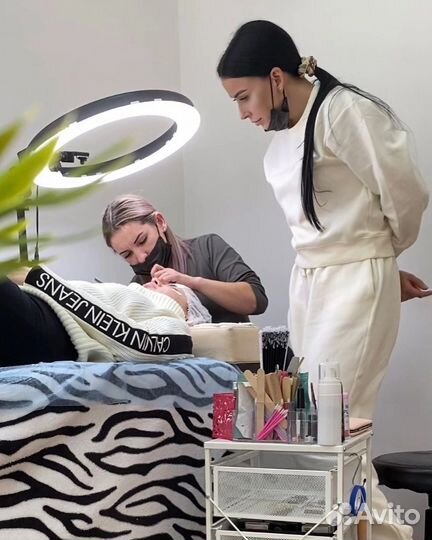 Обучение по Наращиванию ресниц