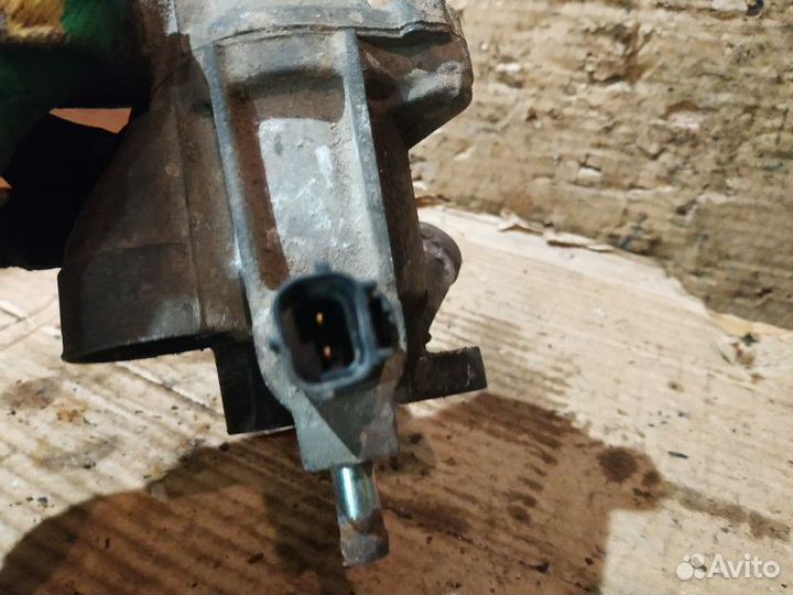 Корпус термостата Mitsubishi Lancer