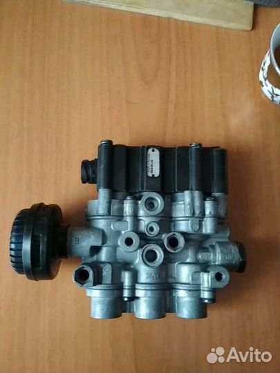 Кран уровя пола.4729000530.новый