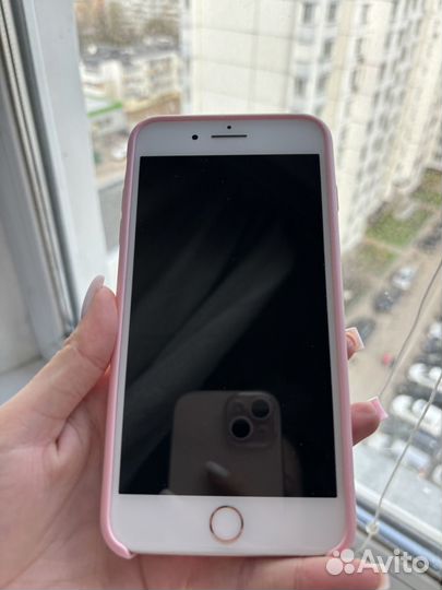 iPhone 8 Plus, 64 ГБ
