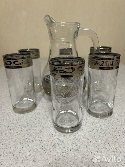 Набор кувшин и стаканы