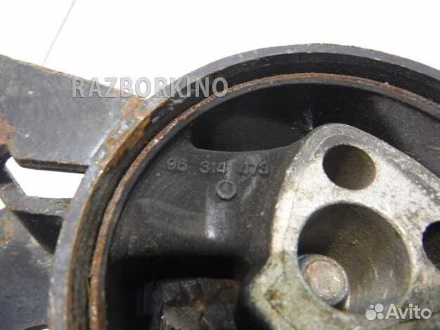 Подушка двигателя 96314473 Дэу