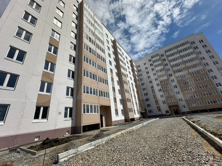 2-к. квартира, 65,7 м², 4/10 эт.