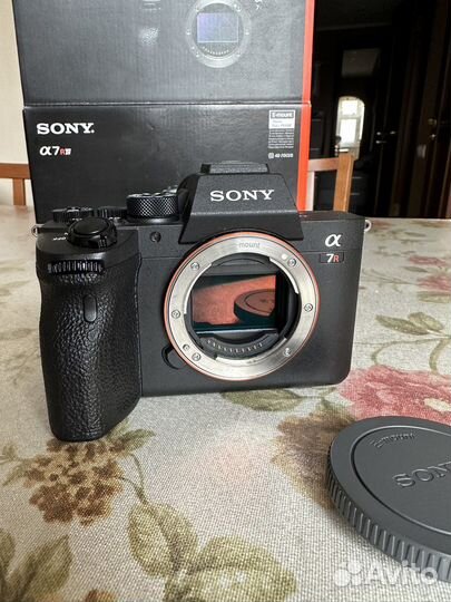 Sony alpha ilce 7RM4 body