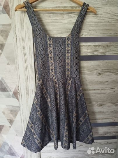 Платья 44-46 7 штук