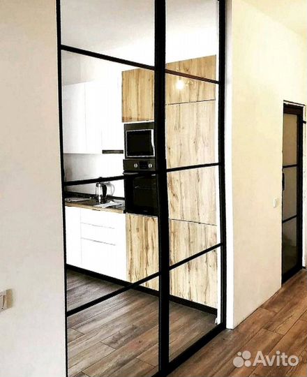 Раздвижная перегородка с матовым стеклом