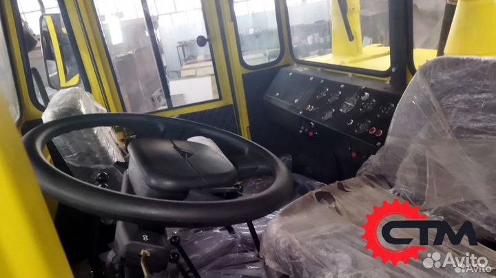 Трактор Кировец К-702, 2002