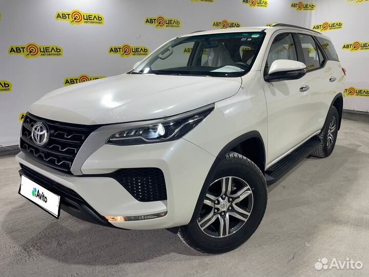 Toyota Fortuner 2.7 AT, 2022, 25 км