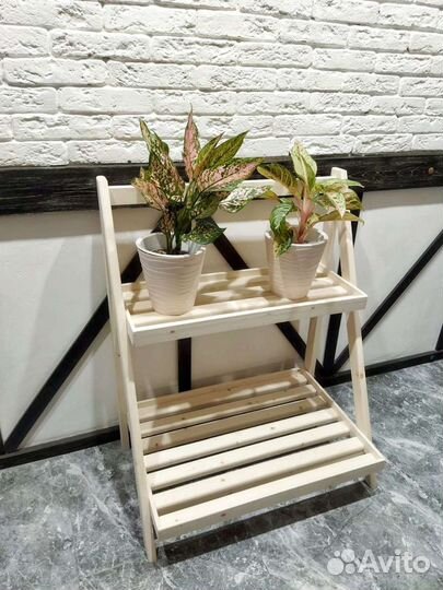 Этажерка для цветов / подставка, стеллаж, полка