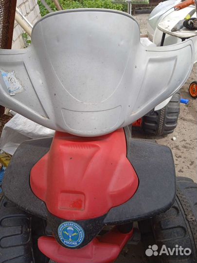 Детский квадроцикл на аккумуляторе