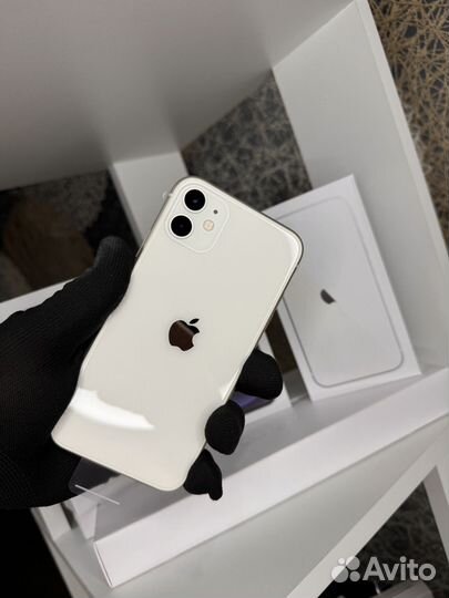 iPhone 11, 128 ГБ