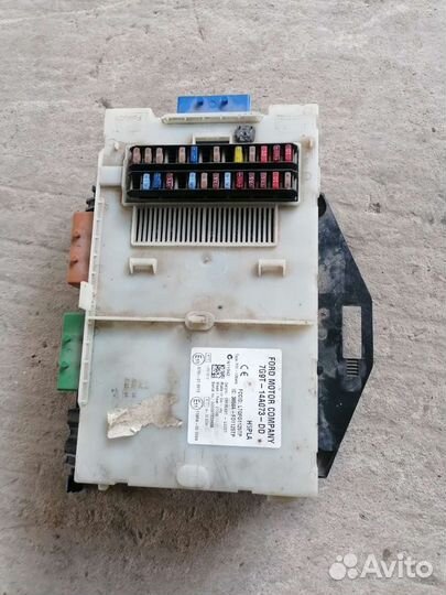 Блок предохранителей Ford Galaxy II