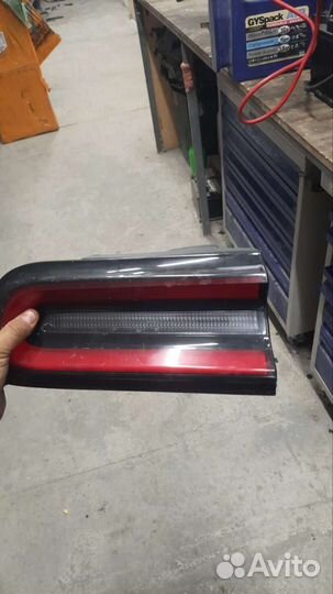 Задний левый фонарь Dodge Challenger 15-21