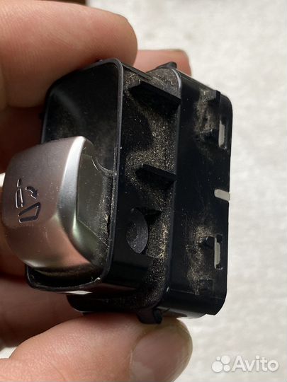 Mercedes W213 кнопка регулировки сидений