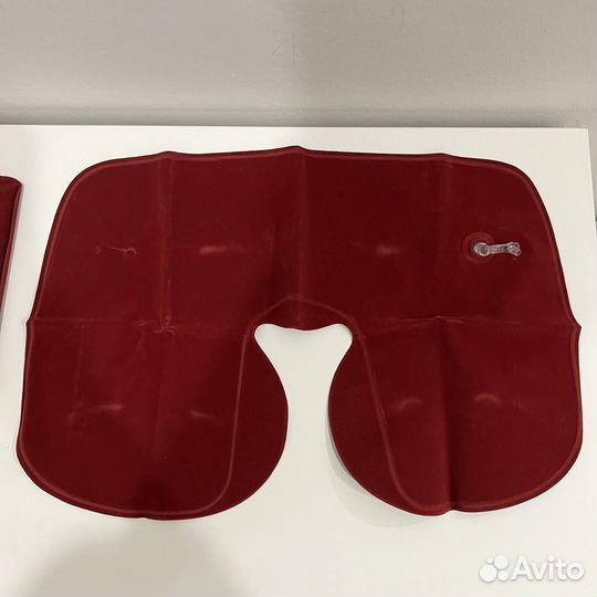 Подушка для путешествий