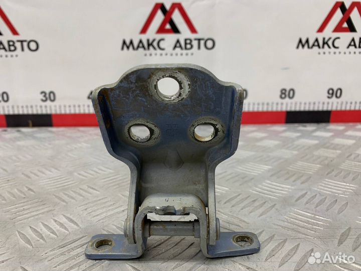 Б/У петля двери передний правый Daewoo Matiz klya