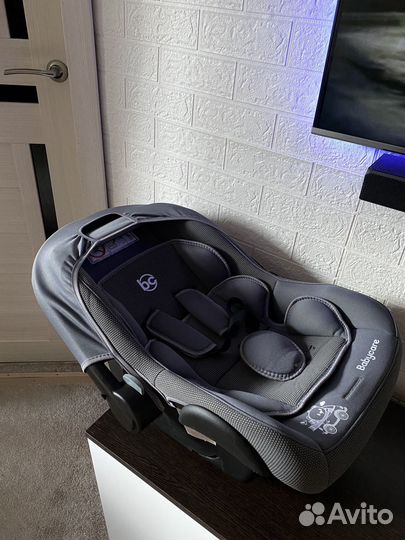 Автокресло детское на выписку, люлька-переноска 0+