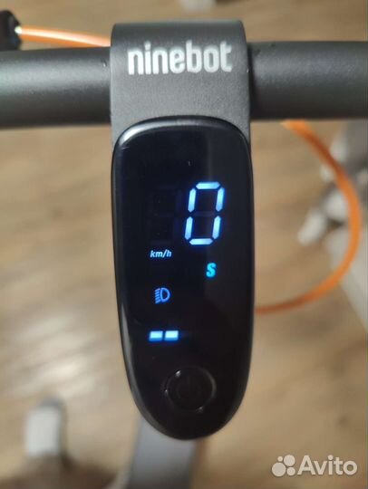 Электросамокат ninebot kickscooter f40