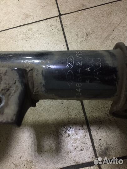 Амортизатор передний Hyundai SantaFE 3 /Kia Sorent