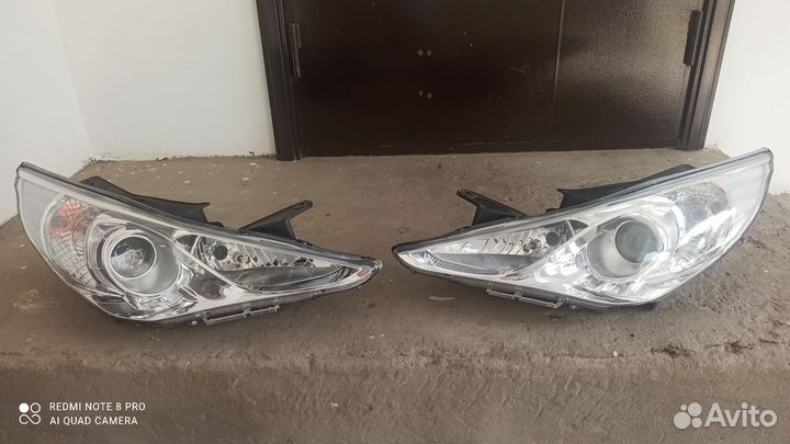 Передние фары на хендай саната 2010 года