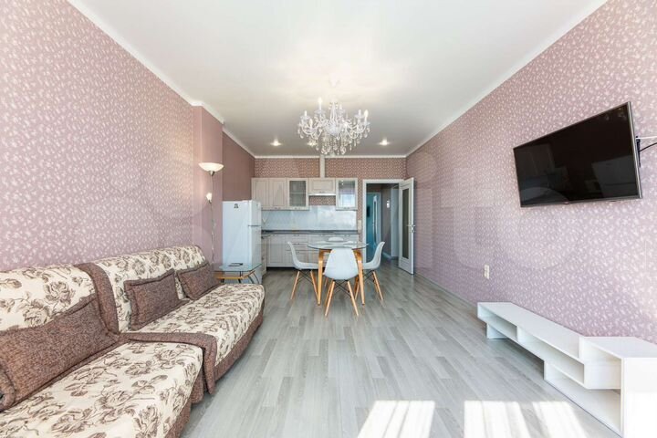 2-к. квартира, 58 м², 5/9 эт.