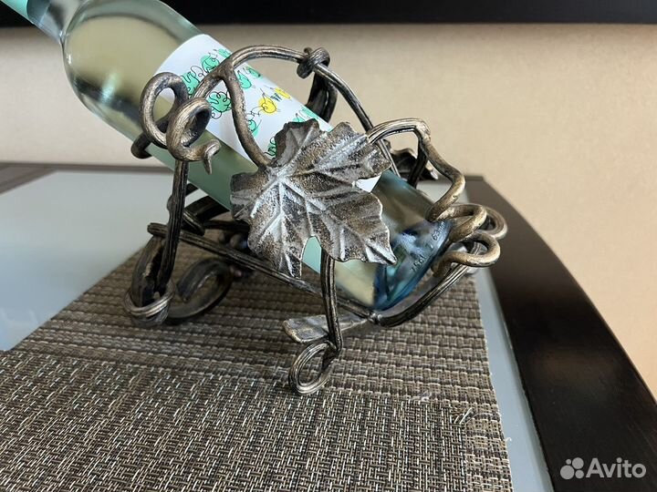 Бутылочница кованая