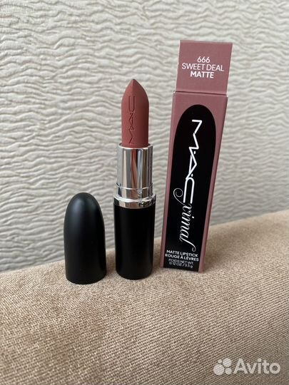 Помада Mac Macximal 666 sweet deal