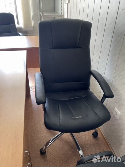 Офисное кресло бу
