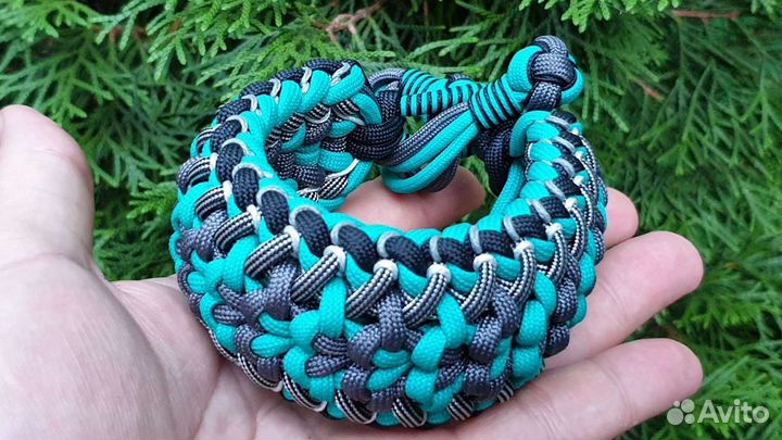 Браслет из паракорда 