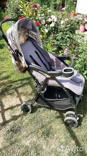 Прогулочная коляска