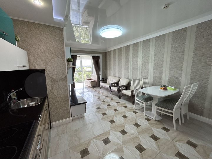 2-к. квартира, 60 м², 8/22 эт.