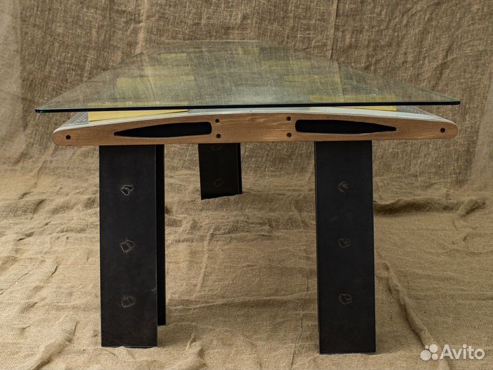 Стол Wing 3 Black Feet