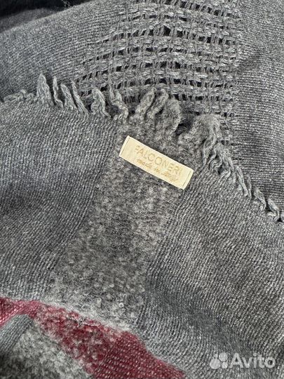 Палантин falconeri