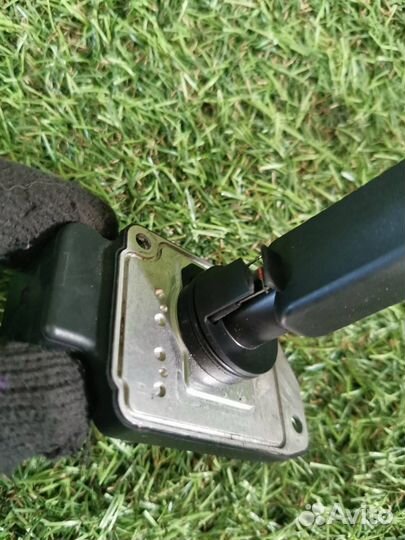 Датчик расхода воздуха Audi A6 Allroad C5 BES 2005