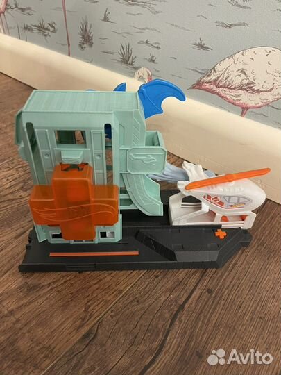 Hot wheels атака летучей мыши