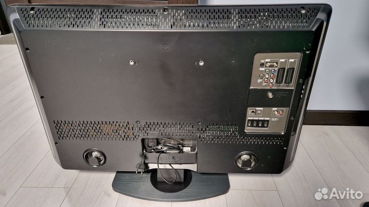 Телевизор Philips 37PFL9604H/60