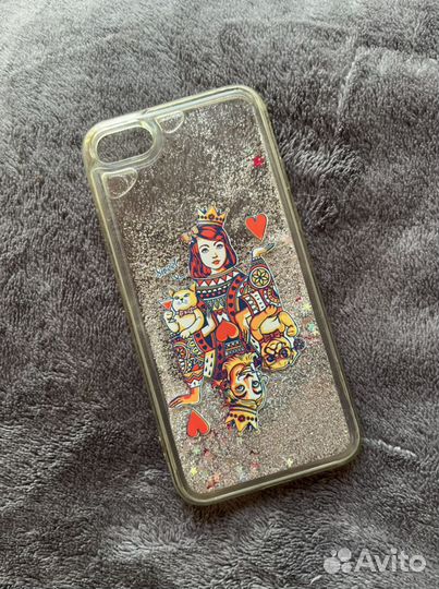 Чехлы на iPhone 7/8