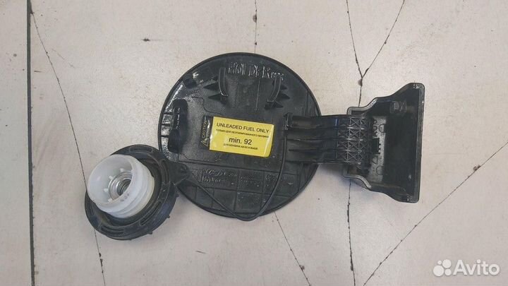 Лючок бензобака Hyundai Solaris