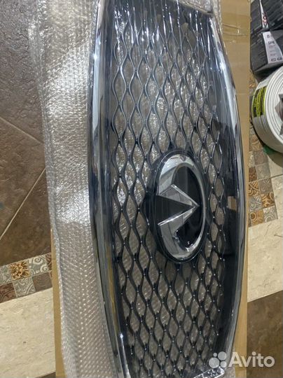 Решетка радиатора