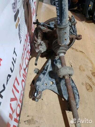 Nissan Almera G15 Передняя правая подвеска в сборе