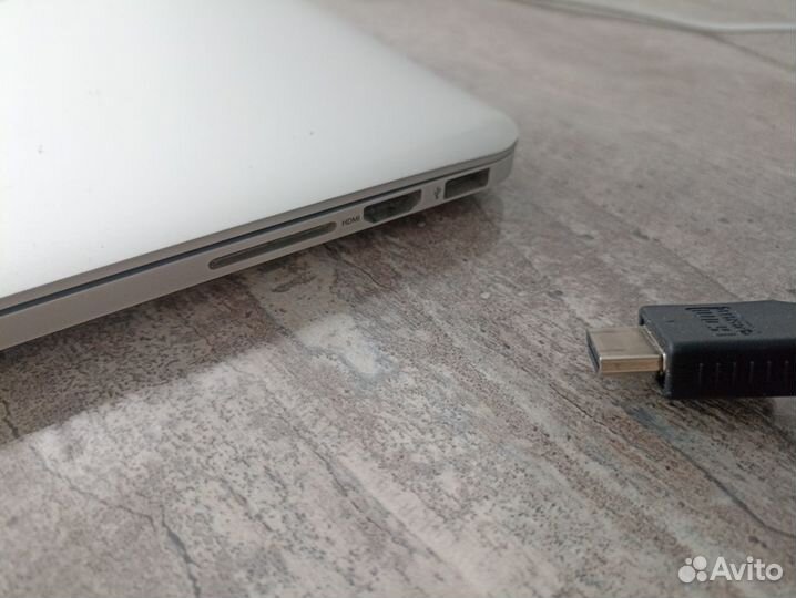 Apple MacBook pro a1502 13