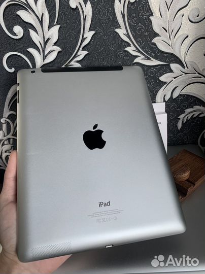 iPad 4 16GB SIM Ребенку для мультиков/игрушек