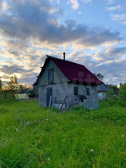 Дача 30 м² на участке 7,5 сот.