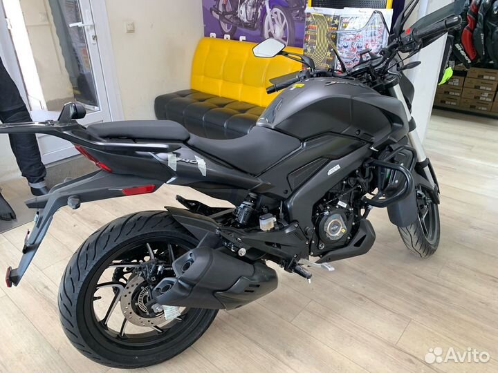 Новый Bajaj Dominar 400 UG Touring