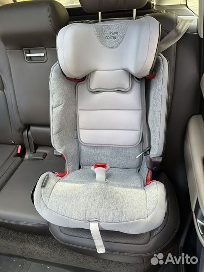 Автокресло britax romer advansafix iv r