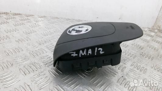 Подушка безопасности водителя opel astra GTC (7MA1