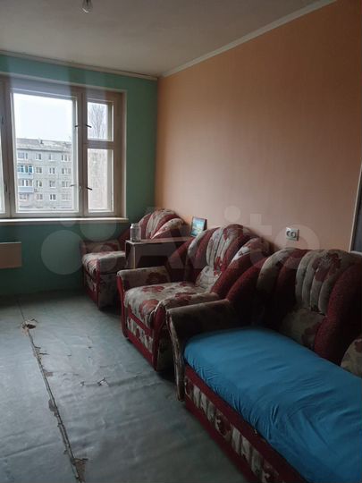 Комната 18 м² в 2-к., 4/5 эт.