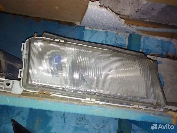 Правая фара до рестайлинг Шкода Октавия Тур 2001г