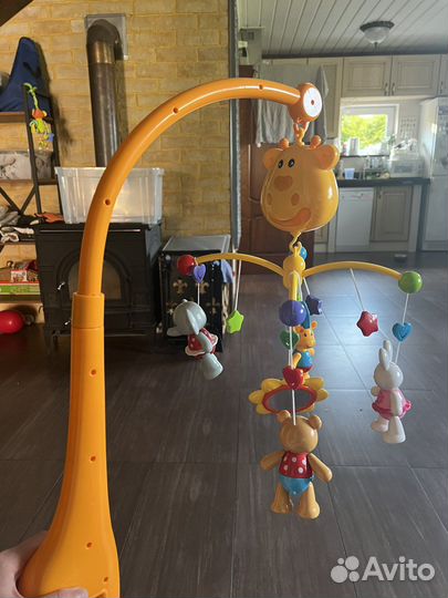 Мобиль и пеленальный коврик