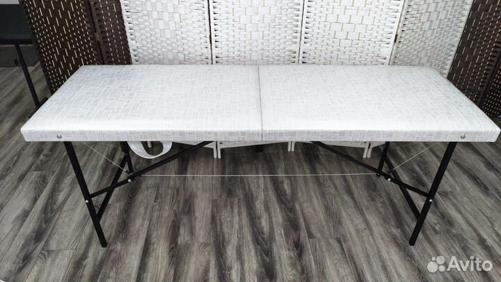 Кушетка косметолога